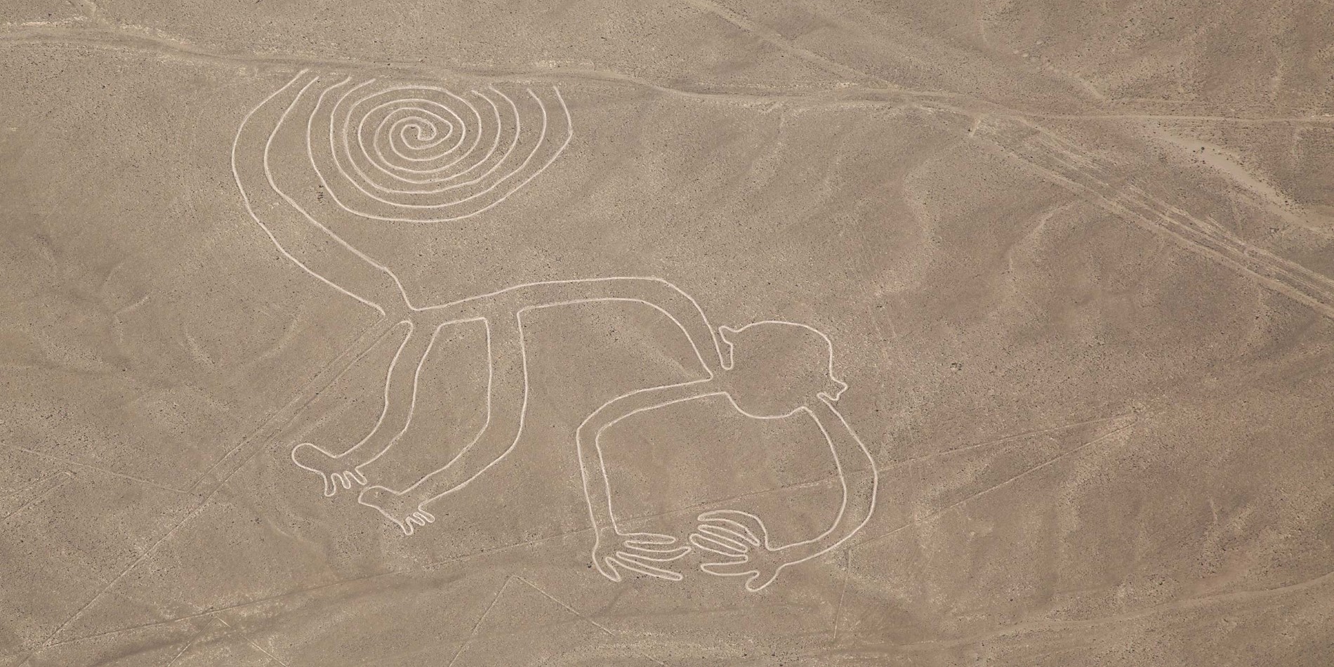 Линии Наска в Перу: загадочные рисунки и символы